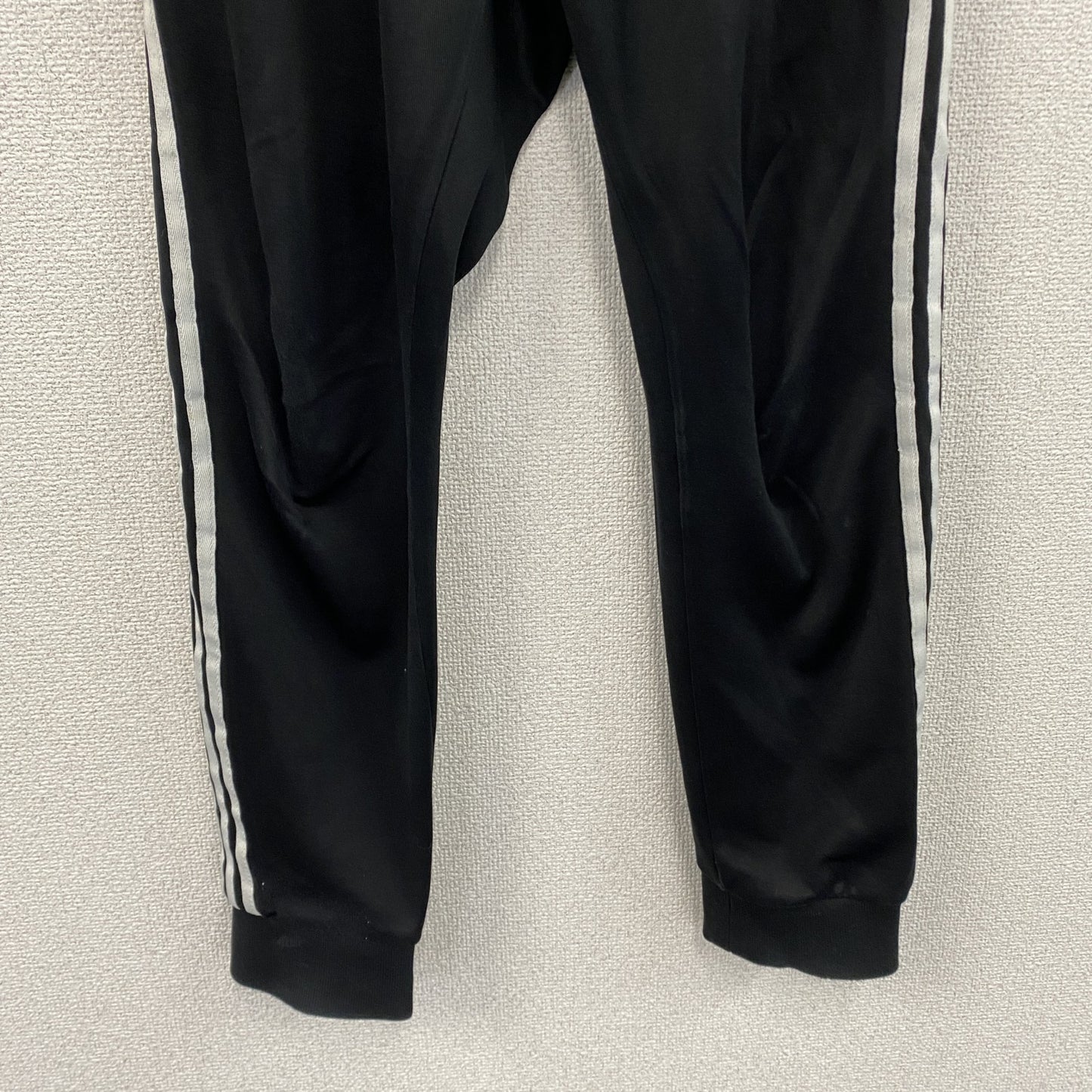 adidas　アディダス　トラックパンツ/ジャージパンツ　トレフォイルロゴ　黒　ブラック