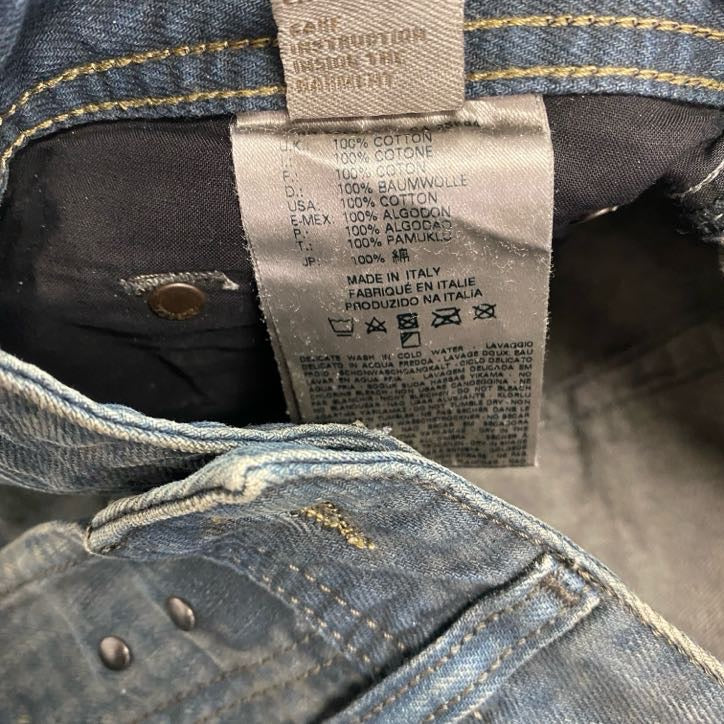 DIESEL　ディーゼル　NARROT　ナロット　0811M　デニムパンツ/ジーンズ　ボタンフライ　インディゴ　W29サイズ