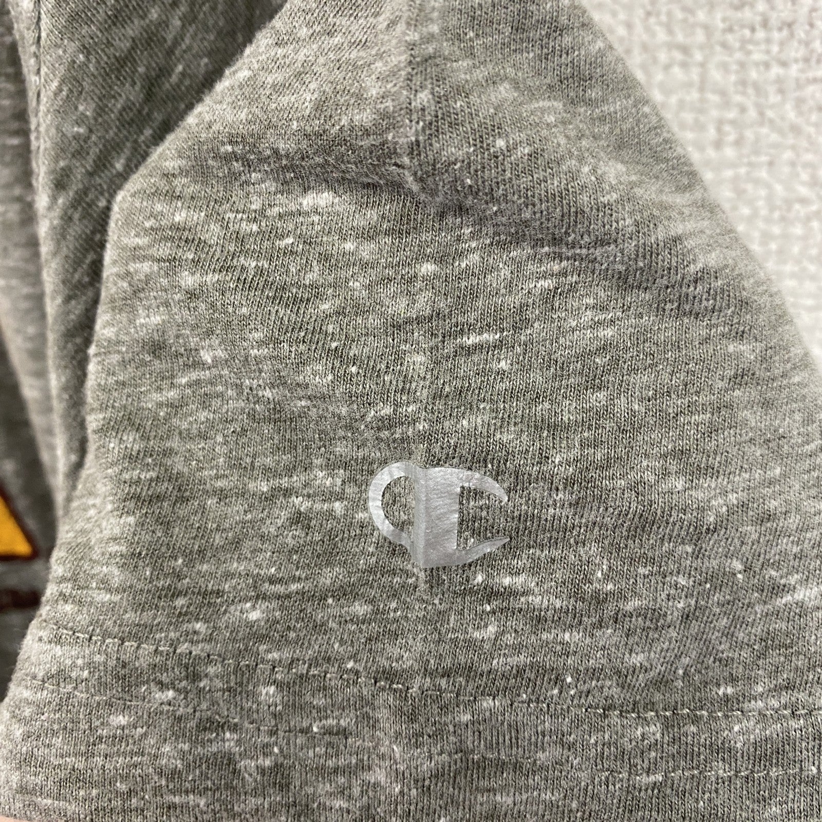 champion　チャンピオン　半袖プリントTシャツ　3連プリント　英字プリント　現行　灰色　グレー　Lサイズ