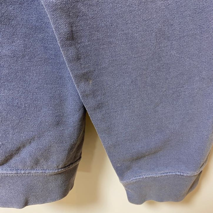 古着 used　COMFORT COLORS　長袖クルーネックプリントスウェット　トレーナー　VIRGINIA　秋冬服　Mサイズ
