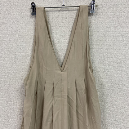 ZARA　ザラ　ダーツディティールオーバーオール/つなぎ　ベージュ　24サイズ