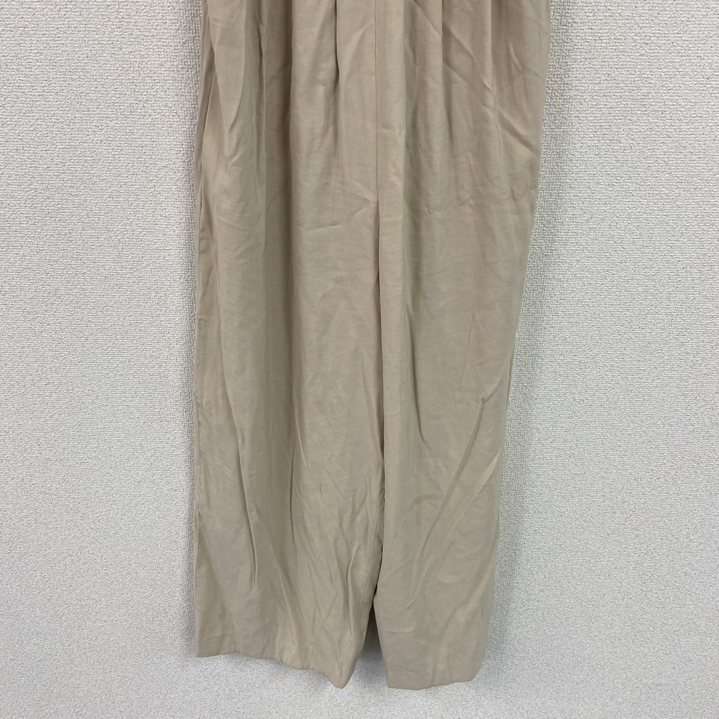 ZARA　ザラ　ダーツディティールオーバーオール/つなぎ　ベージュ　24サイズ