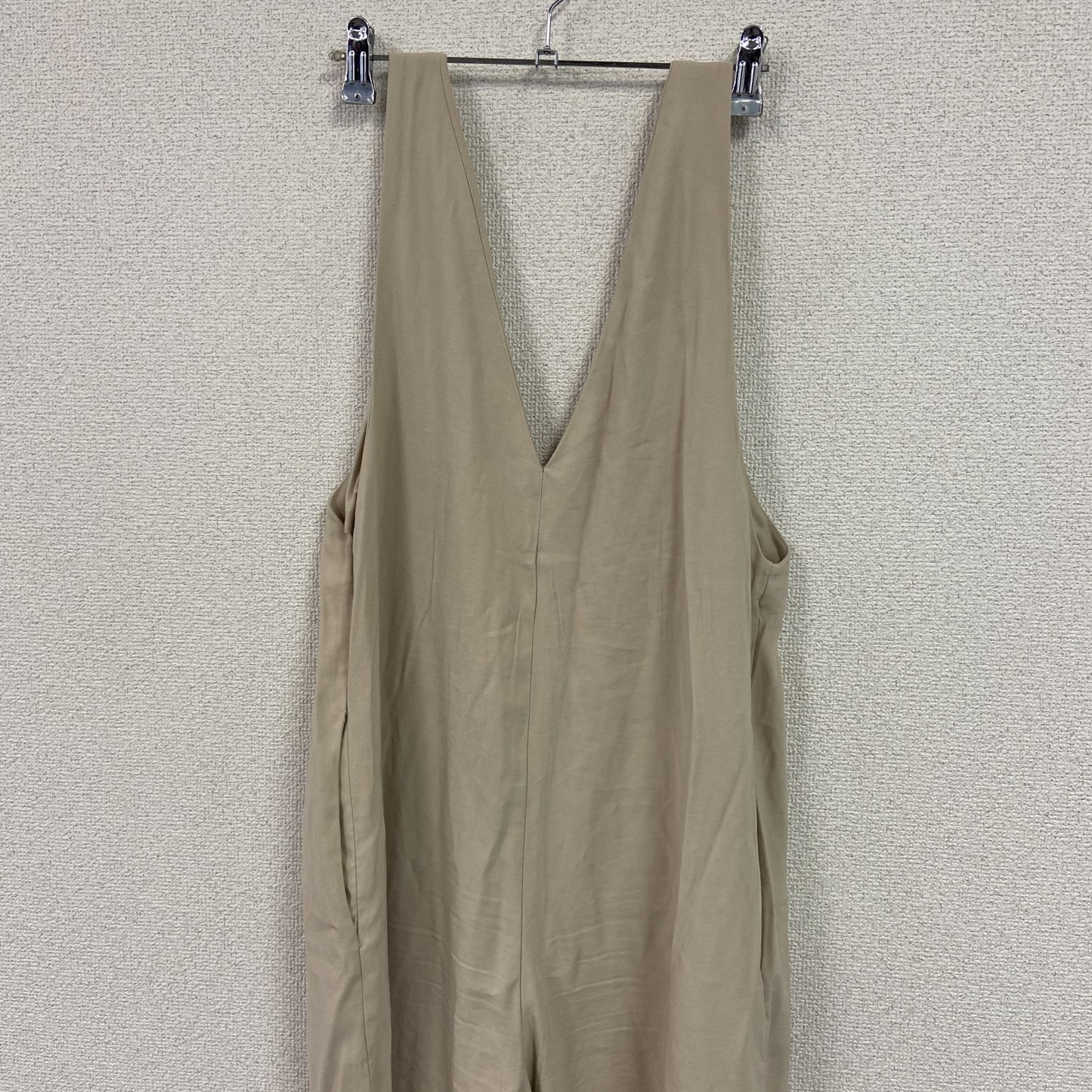ZARA　ザラ　ダーツディティールオーバーオール/つなぎ　ベージュ　24サイズ