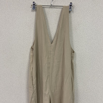 ZARA　ザラ　ダーツディティールオーバーオール/つなぎ　ベージュ　24サイズ