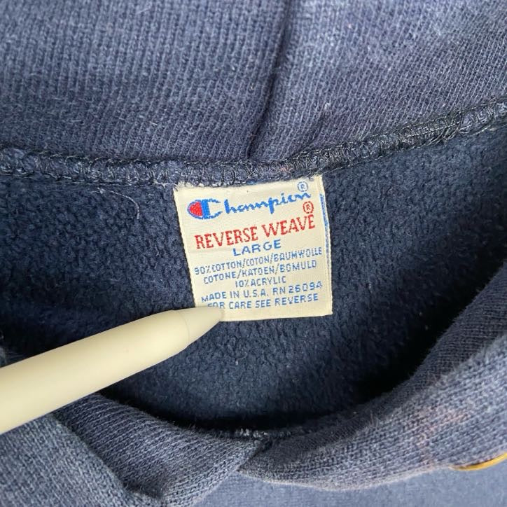 古着 used　90s　champion　チャンピオン　リバースウィーブ　スウェットパーカー/フーディー　紺　ネイビー　Lサイズ