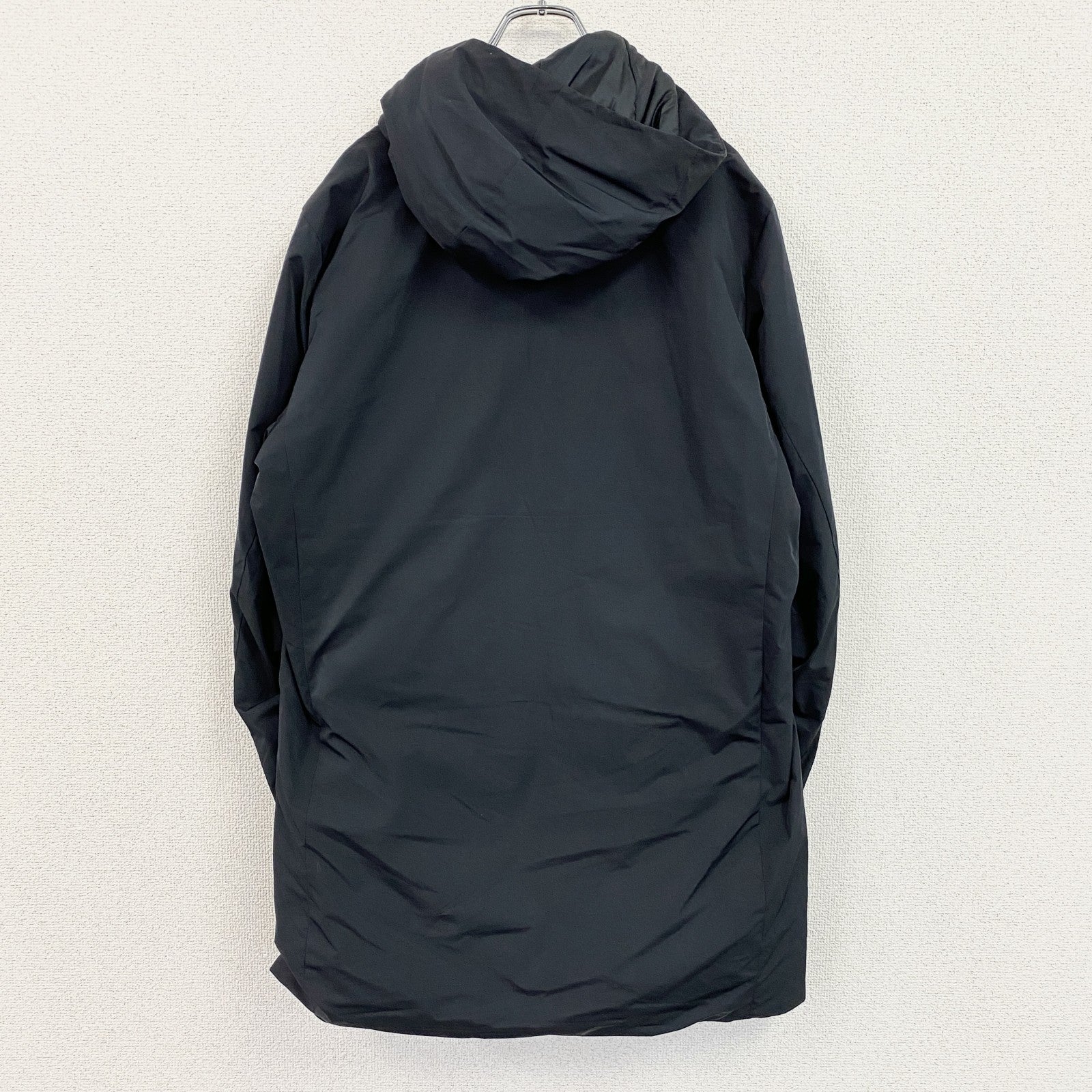 UNIQLO　ユニクロ　ハイブリッドダウンコート　ダウン90%　比翼仕立て　黒　ブラック　Lサイズ