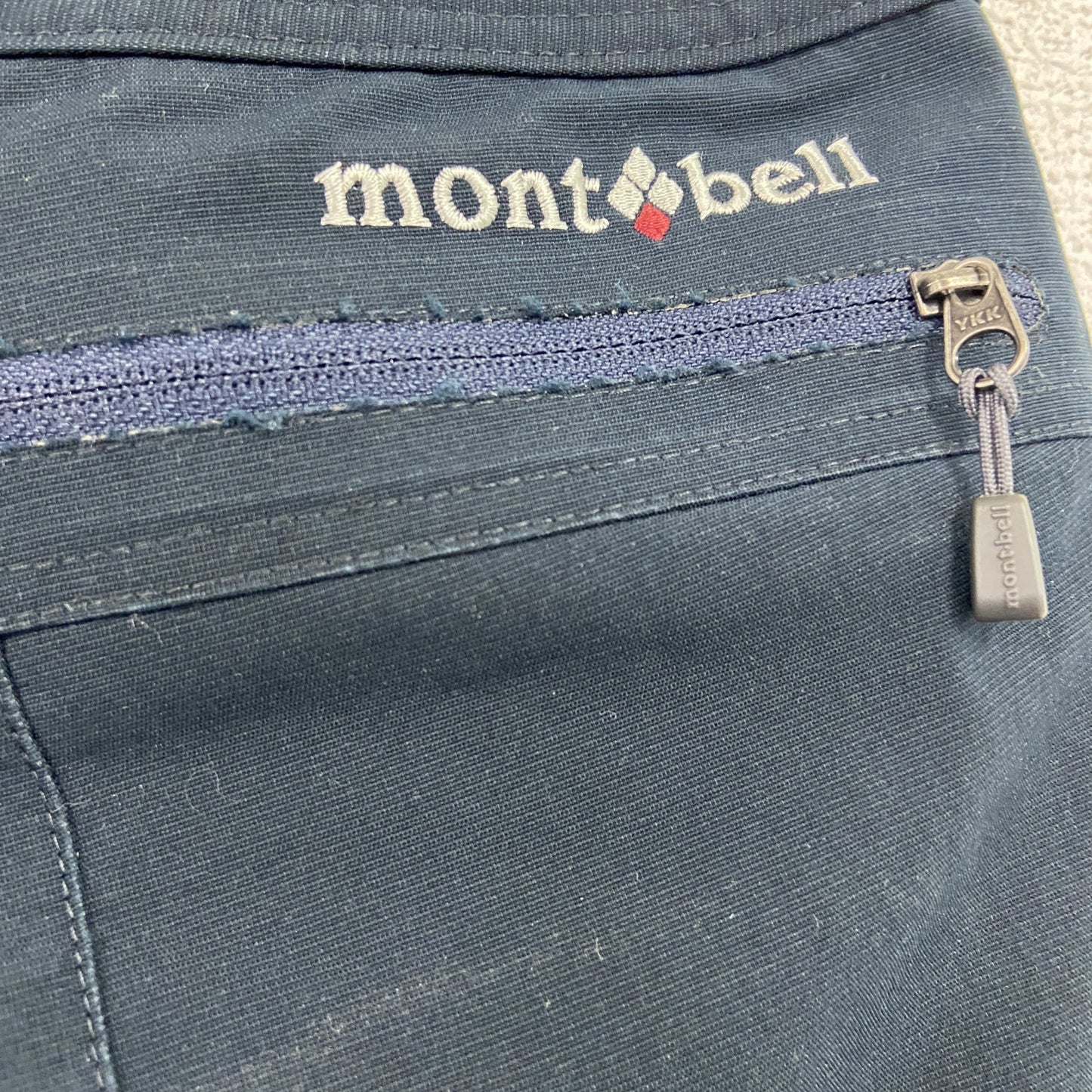 mont-bell　モンベル　ストレートパンツ　ジップフライ　黒　ブラック　XSサイズ