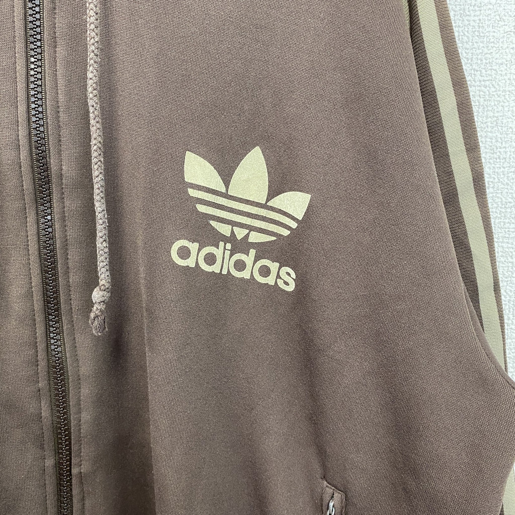古着 used　adidas　アディダス　デカロゴジャージパーカー　フード付きトラックジャケット　フルジップ　茶色　XLサイズ