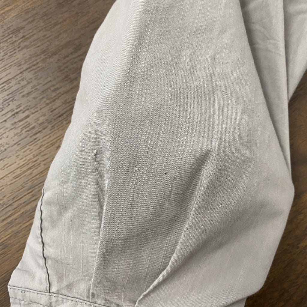 Carhartt　カーハート　長袖ワークシャツ　ボタンダウンシャツ　灰色　グレー　Mサイズ