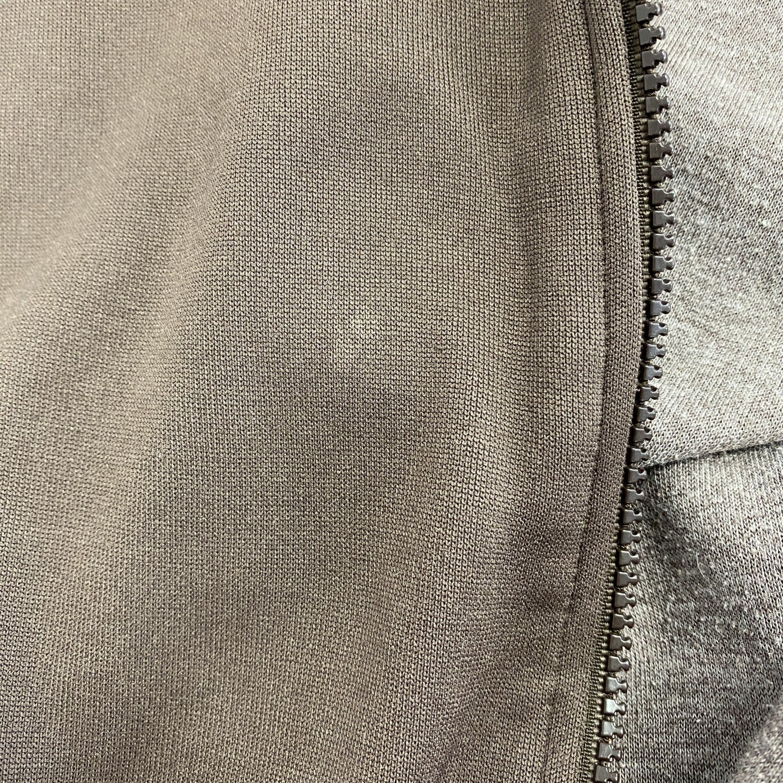 古着 used　adidas　アディダス　デカロゴジャージパーカー　フード付きトラックジャケット　フルジップ　茶色　XLサイズ