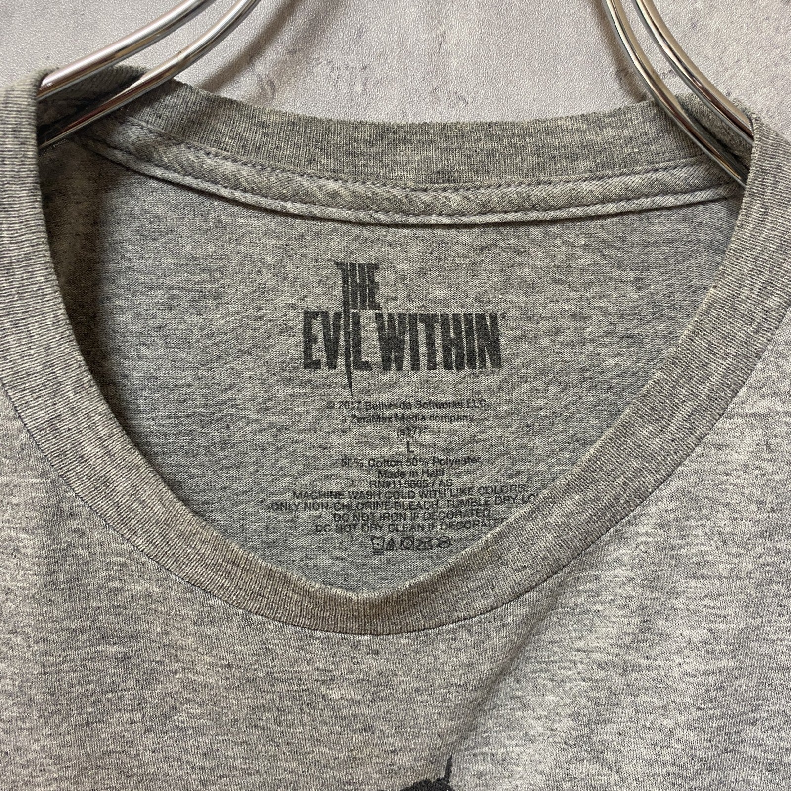 古着 used　The Evil Within　半袖　プリントTシャツ　グレー　キャラクター　ロゴT　レトロ　デザイン　ストリート　クルーネック　春夏服　メンズ　レディース