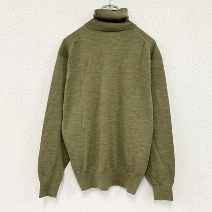 DAKS LONDON　ダックス ロンドン　タートルネックニットセーター　カーキ　40サイズ