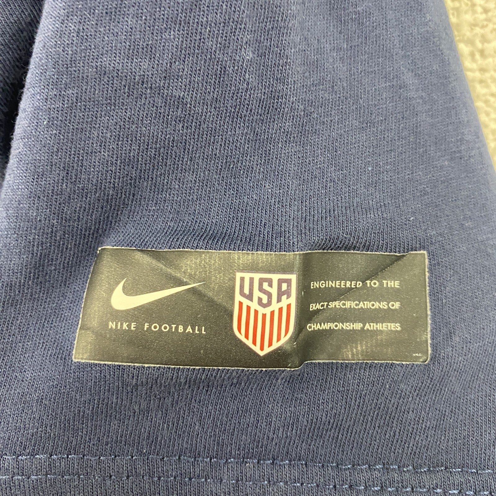 古着 used　NIKE ナイキ　半袖プリントTシャツ　USA　クルーネック　カジュアルデザイン　ネイビー　レトロ　Sサイズ