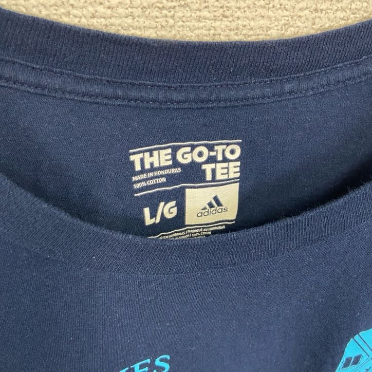 adidas　アディダス　半袖プリントTシャツ　ボブジョーンズ　紺　ネイビー　Lサイズ