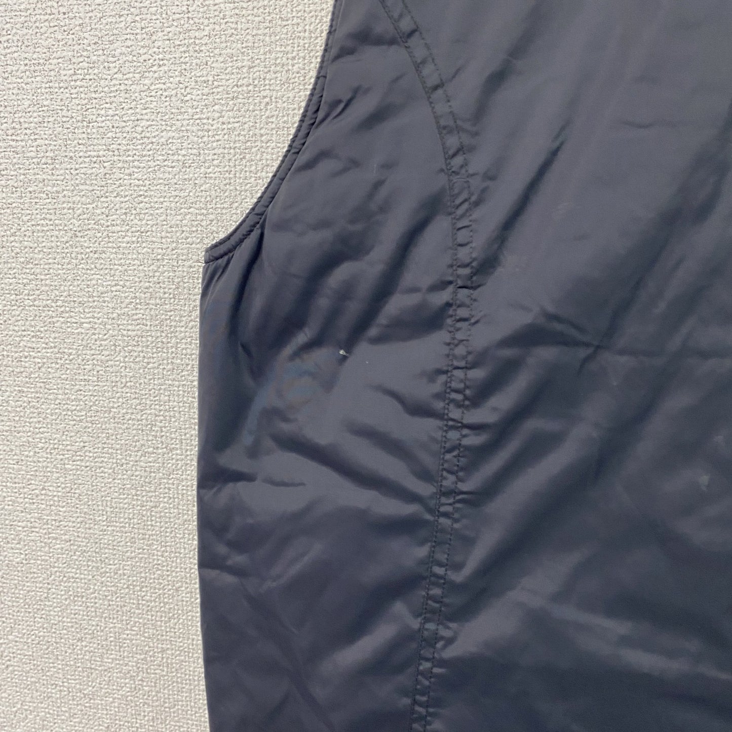 UNIQLO　ユニクロ　中綿ベスト　ダークグレー　Lサイズ