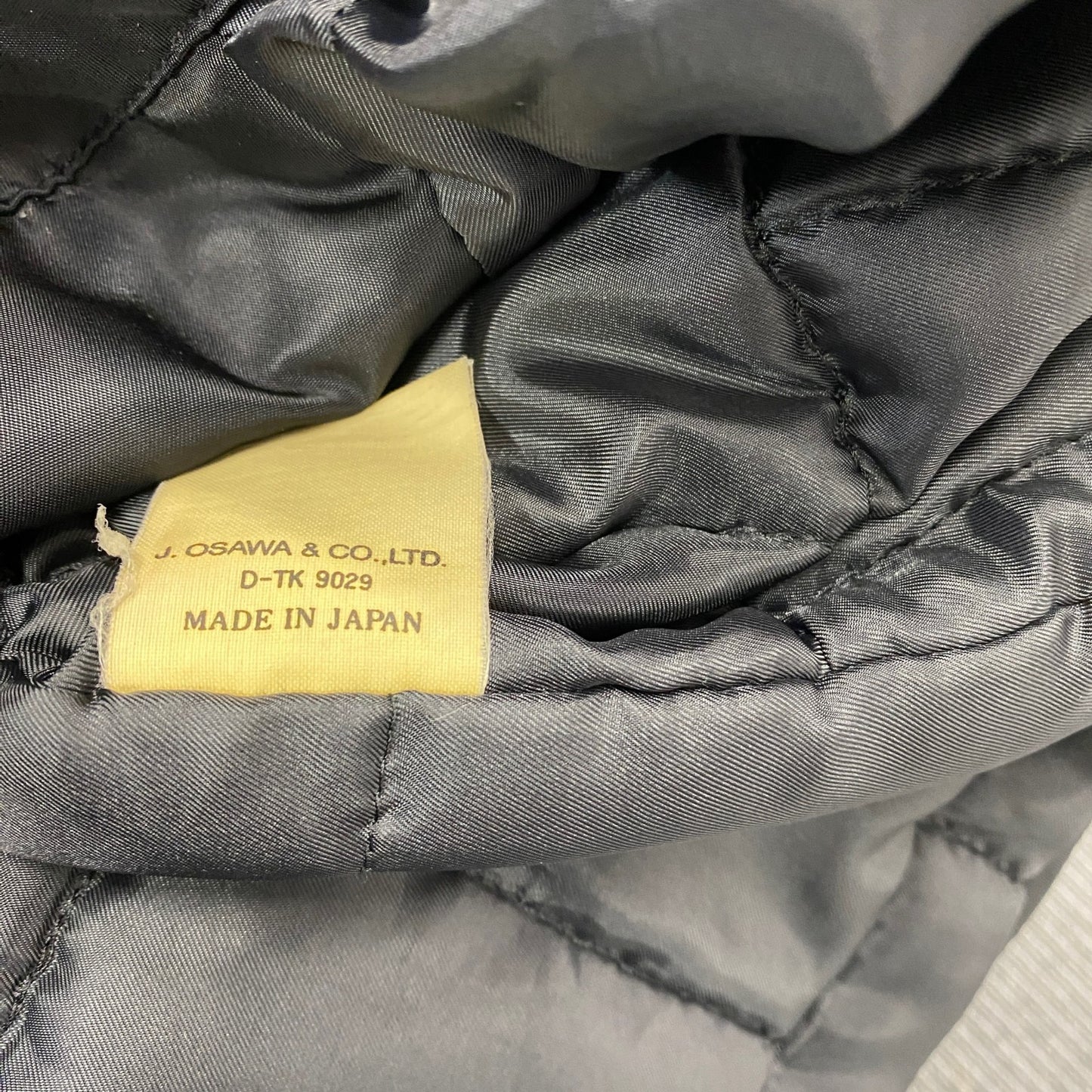 GUESS U.S.A　ゲスユーエスエー　ナイロンダブルライダースジャケット　中綿入り　黒　ブラック　Mサイズ