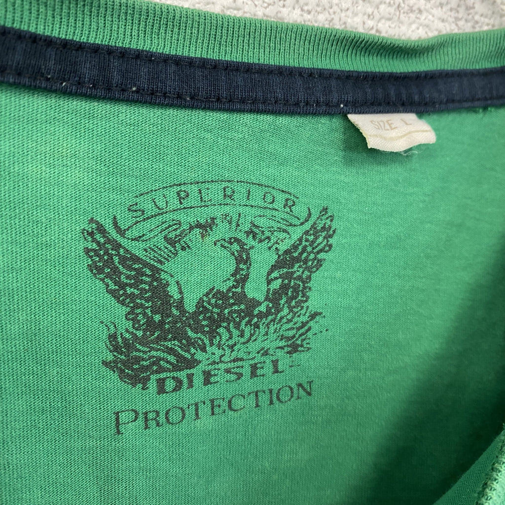 古着 used　DIESEL ディーゼル　半袖プリントTシャツ　カジュアル　シングルステッチ　クルーネック　緑　XLサイズ