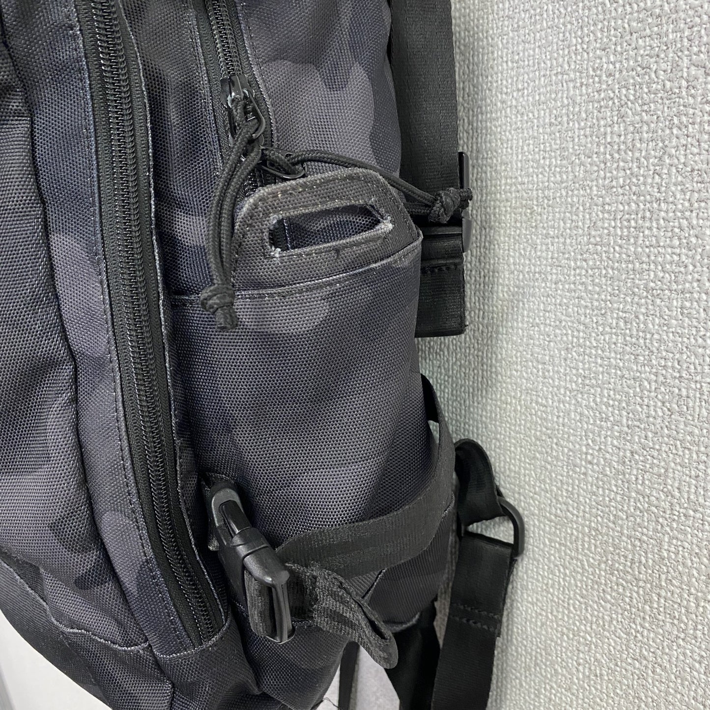 NEW ERA　ニューエラ　スマートパック　リュック/バックパック　カモフラ　ダークグレー