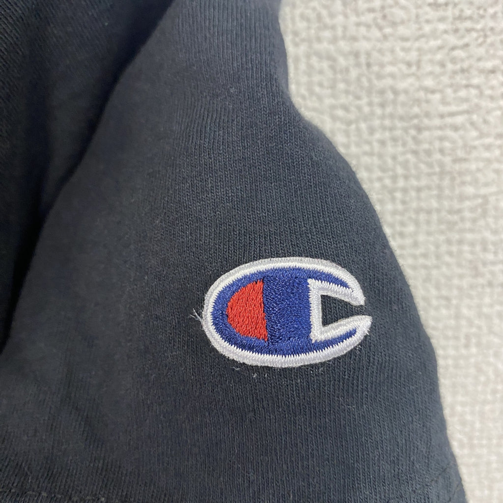 champion　チャンピオン　半袖プリントTシャツ　デカロゴ　刺繍ロゴ　クルーネック　黒　ブラック　Sサイズ