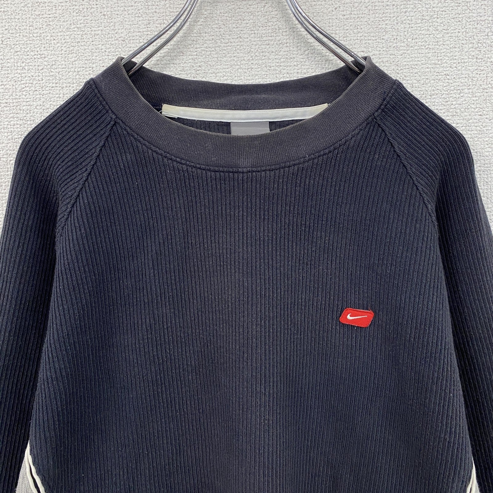 00s　NIKE　ナイキ　スウェット/トレーナー　ワンポイントロゴ　ヴィンテージ　ネイビー　グレー　Mサイズ　