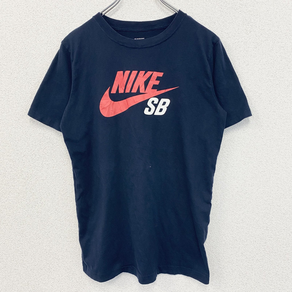 古着 used　NIKE ナイキ　半袖プリントTシャツ　カジュアルデザイン　スウッシュロゴ　クルーネック　黒　XLサイズ