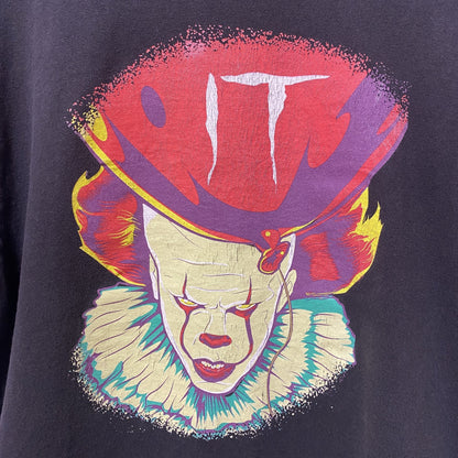 古着 used　IT イット　半袖ムービープリントTシャツ　黒　ブラック　ホラー　映画　ペニーワイズ　キャラクター　レトロデザイン