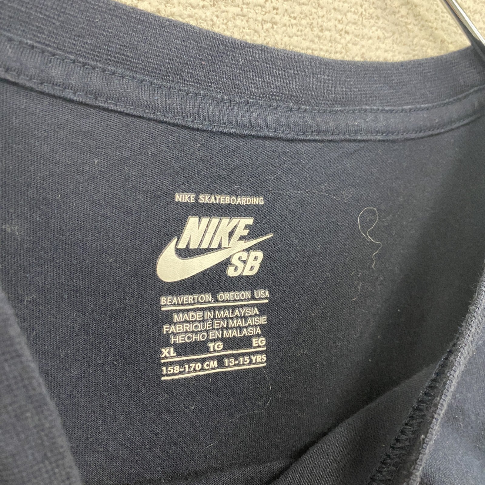 古着 used　NIKE ナイキ　半袖プリントTシャツ　カジュアルデザイン　スウッシュロゴ　クルーネック　黒　XLサイズ