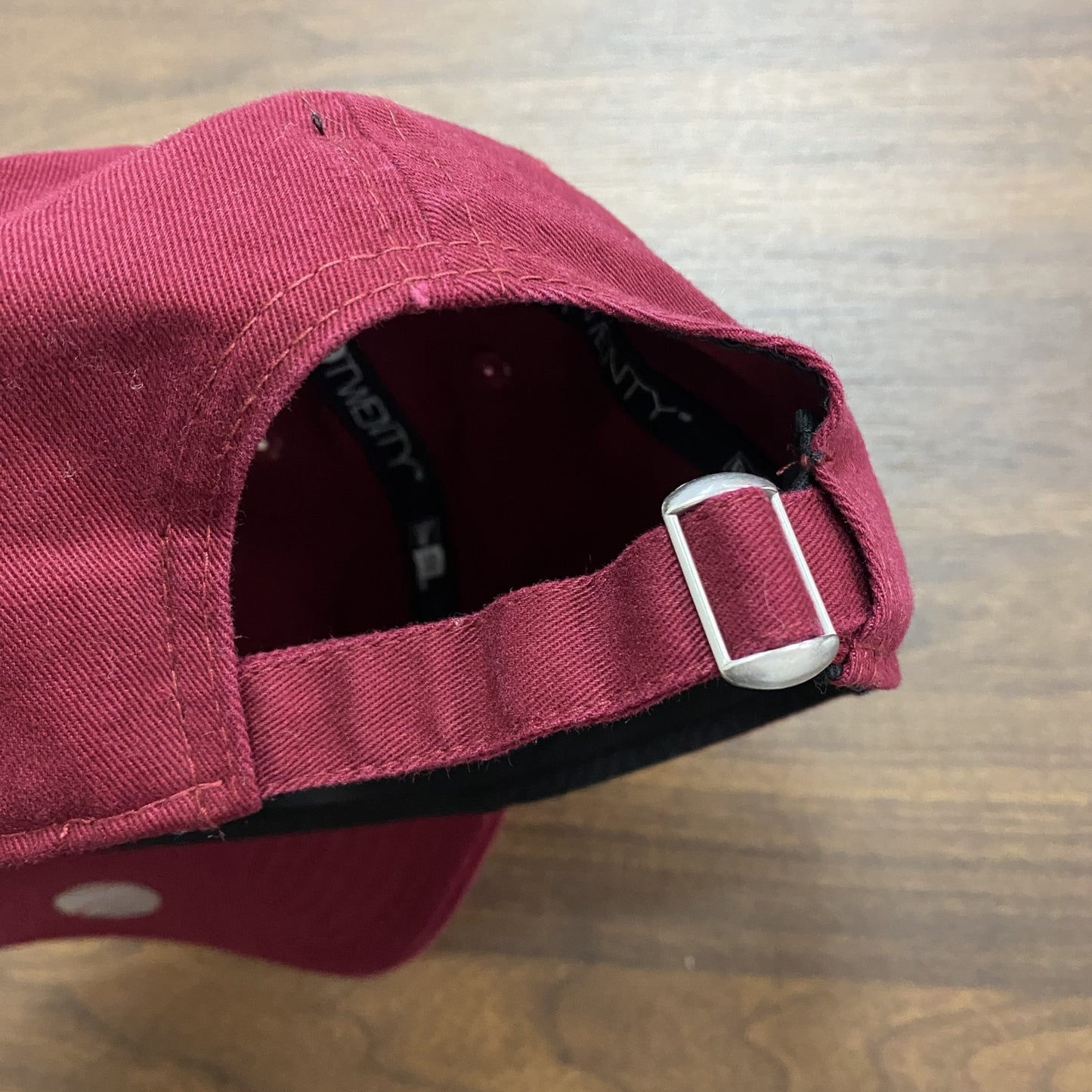 NEW ERA　ニューエラ　ニューヨークヤンキース　9TWENTY　6パネルキャップ　ベースボールキャップ　赤　レッド