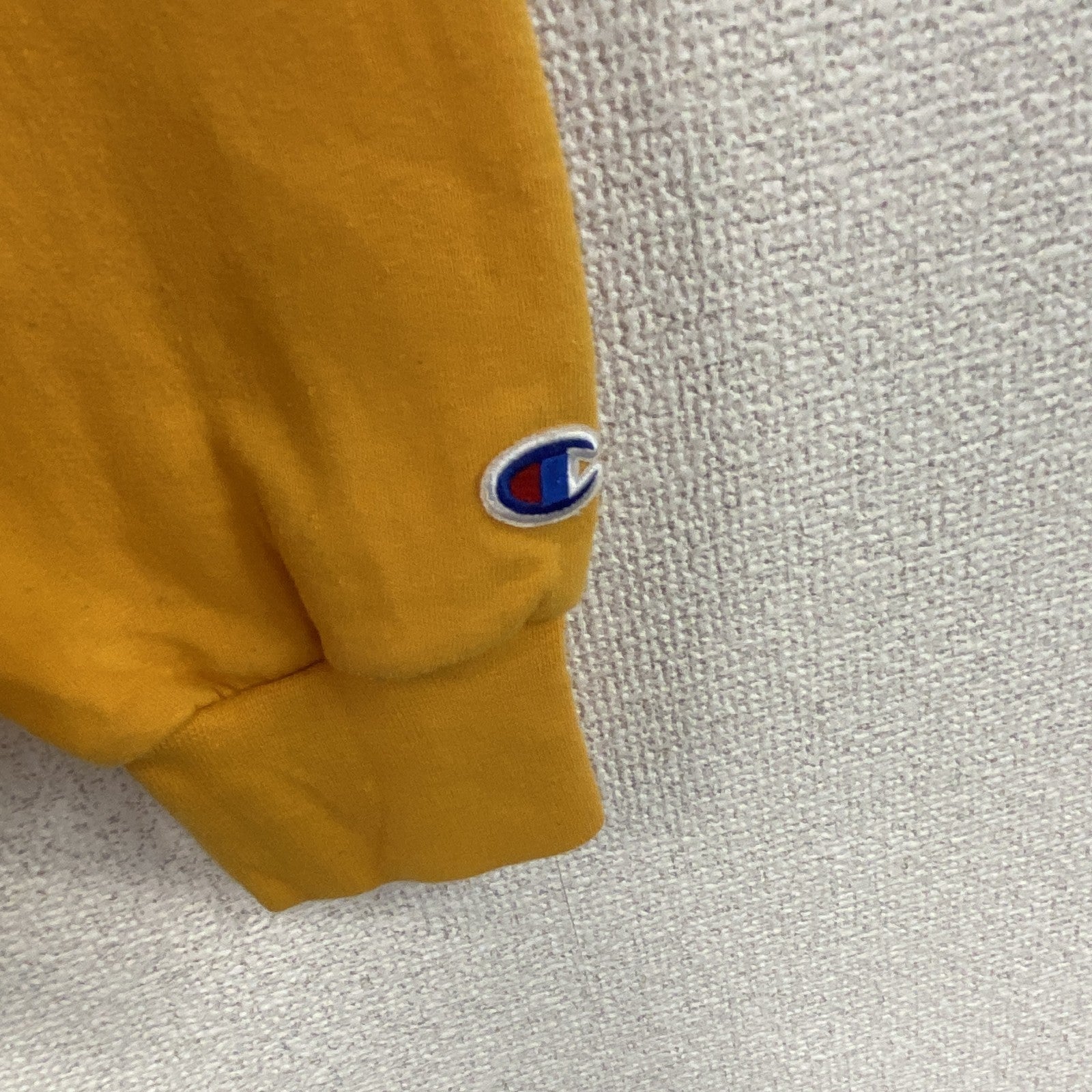 champion　チャンピオン　スウェット/トレーナー　ワンポイント刺繍　黄色　イエロー　XLサイズ