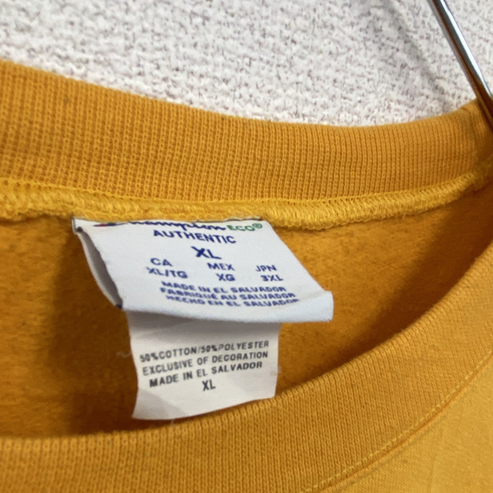 champion　チャンピオン　スウェット/トレーナー　ワンポイント刺繍　黄色　イエロー　XLサイズ