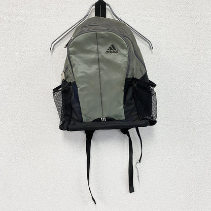 adidas　アディダス　ナイロンリュック/バックパック　緑　グリーン