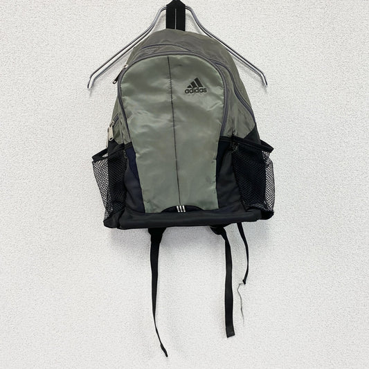 adidas　アディダス　ナイロンリュック/バックパック　緑　グリーン