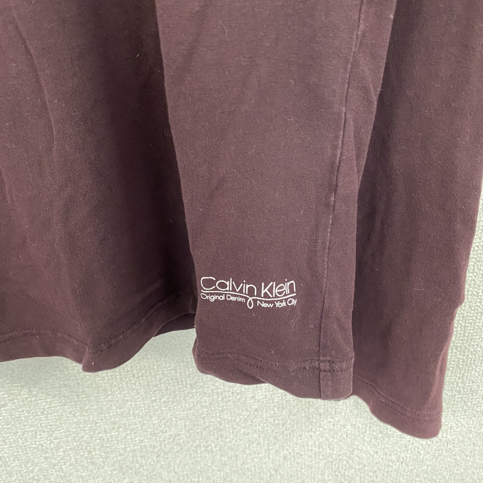 Calvin Klein　カルバンクライン　長袖Tシャツ/ロンT　デカロゴ　ボルドー　Sサイズ