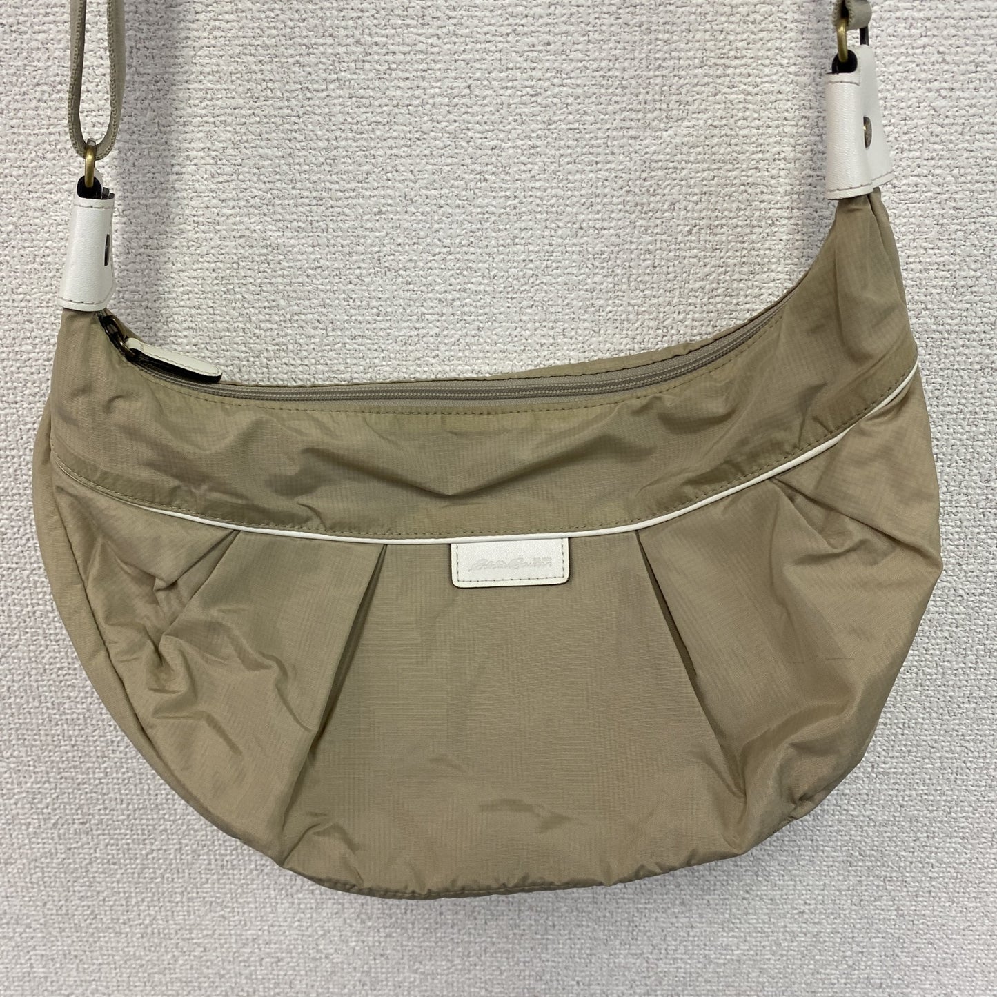 Eddie Bauer　エディーバウアー　ショルダーバッグ　ベージュ