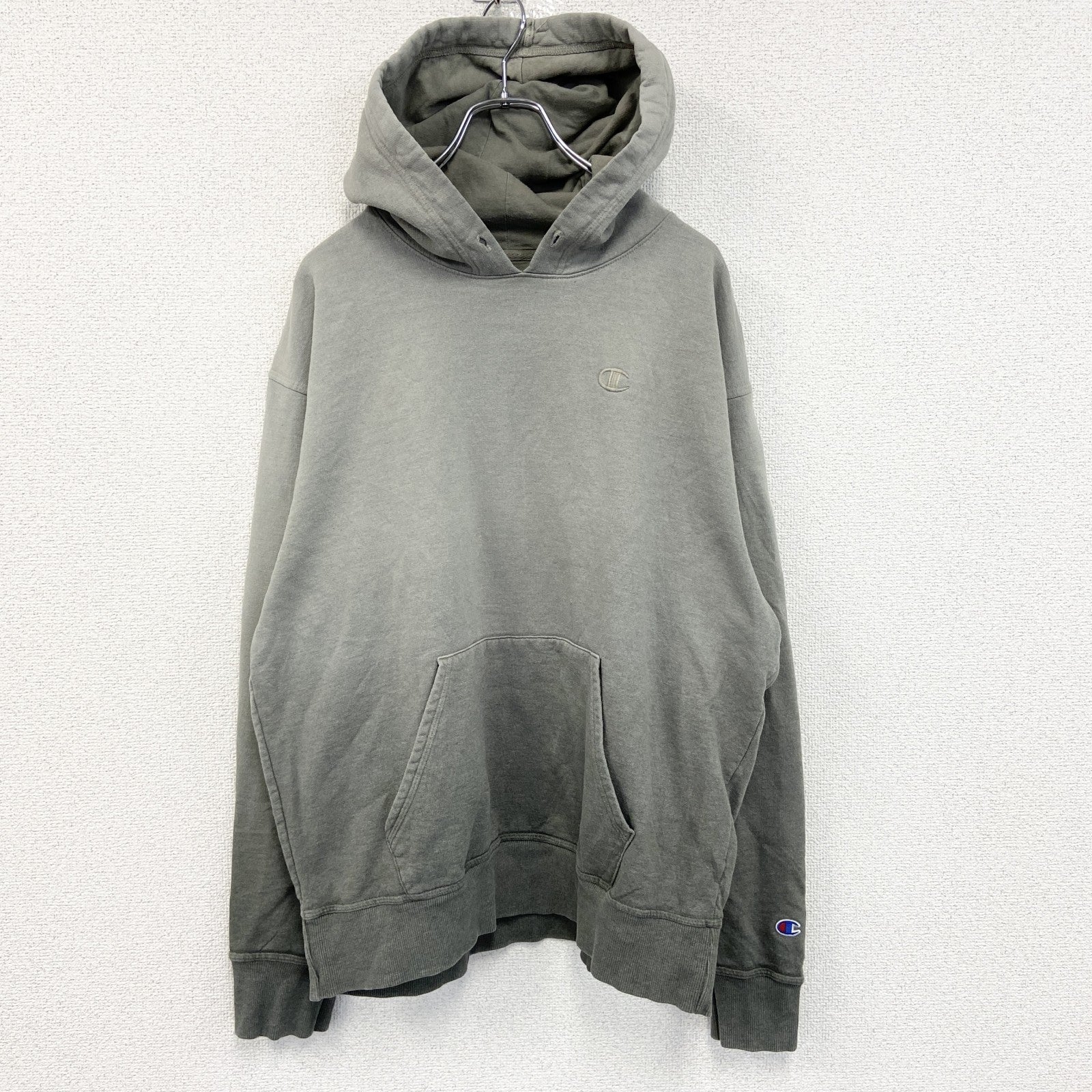 champion　チャンピオン　スウェットパーカー/フーディー　グラデーション　グレー　Lサイズ
