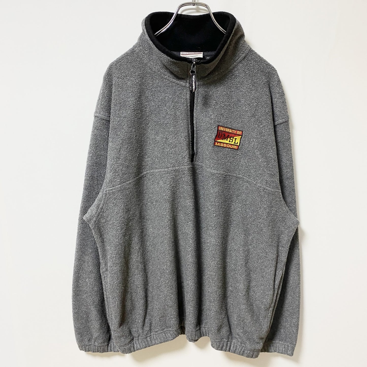 古着 used　NAS　長袖フリースジャケット　ハーフジップブルゾン　カレッジロゴ刺繍　ミズーリ大学　グレー　Lサイズ