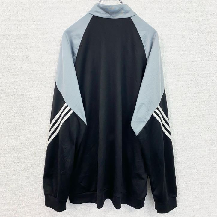 古着 used　adidas　アディダス　長袖ワンポイントロゴ刺繍ジャージ　トラックジャケット　黒　グレー　XLサイズ