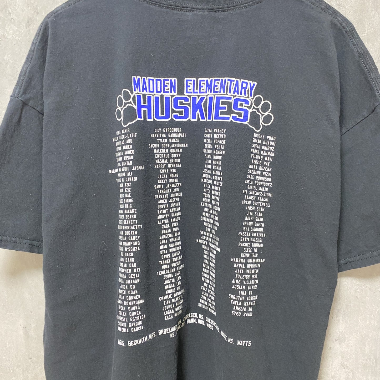 古着 used　HUSKIES　半袖プリントTシャツ　黒　ブラック　バックプリント　クルーネック　ビッグシルエット　XLサイズ