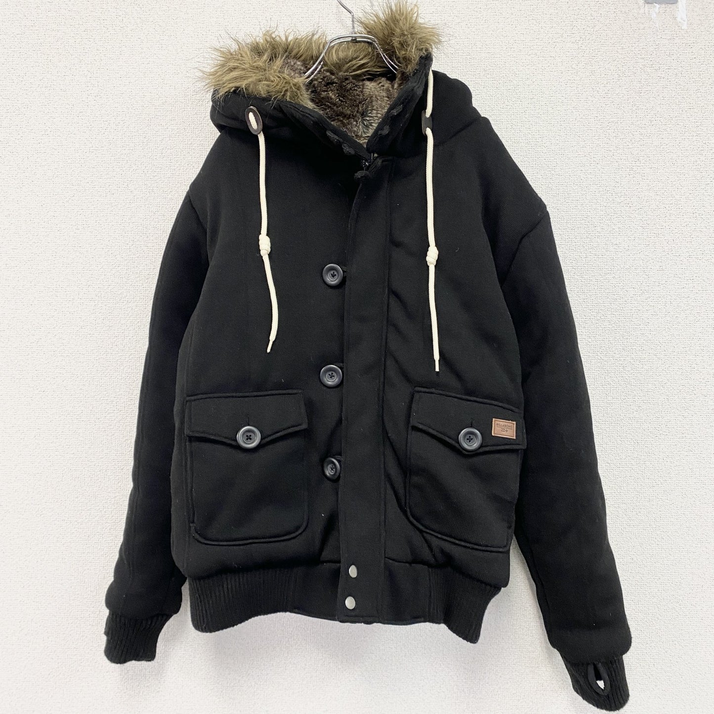 BILLABONG　ビラボン　フード付きジャケット　中綿入り　黒　ブラック　XLサイズ