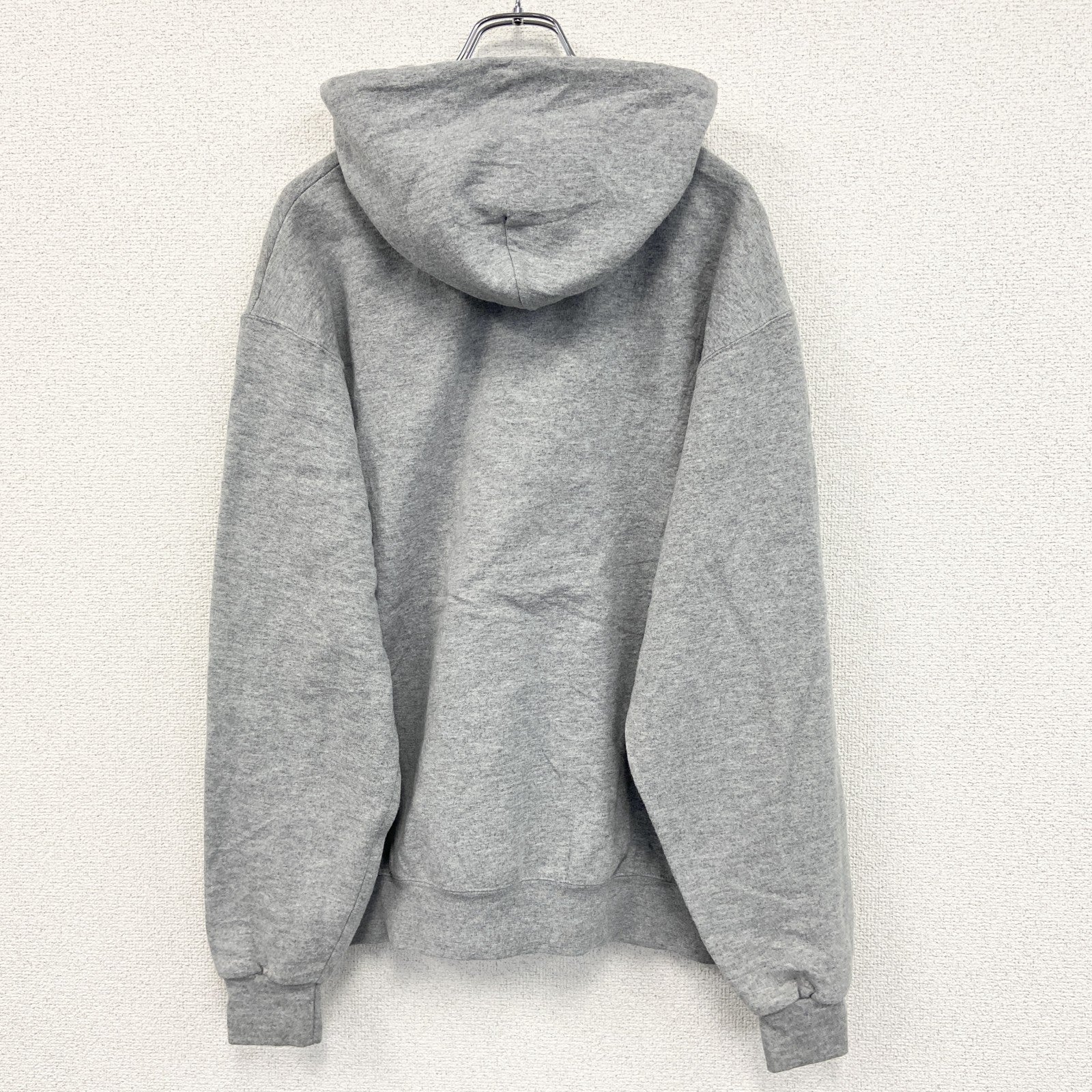 champion　チャンピオン　スウェットパーカー/フーディー　カレッジロゴ　刺繍ロゴ　現行　灰色　グレー　Lサイズ