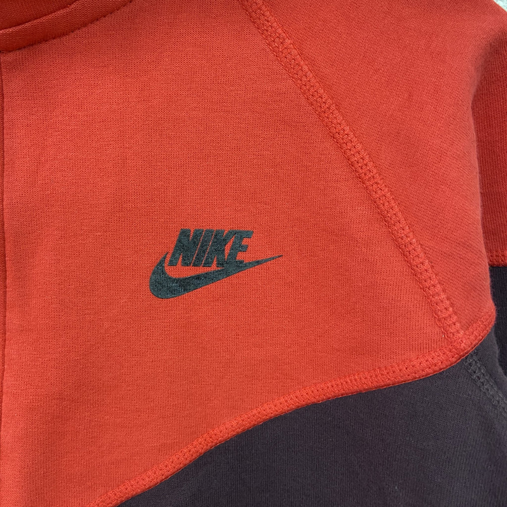 NIKE　ナイキ　フルジップスウェットパーカー　赤　レッド　ボルドー　Lサイズ