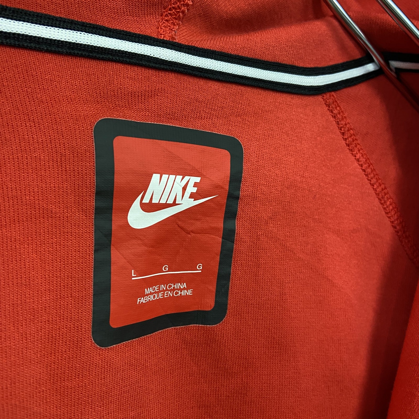 NIKE　ナイキ　フルジップスウェットパーカー　赤　レッド　ボルドー　Lサイズ