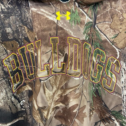 古着 used　UNDER ARMOUR　長袖リアルツリープリントパーカー　総柄フーディ　BULLDOGS　裏ボア　XLサイズ