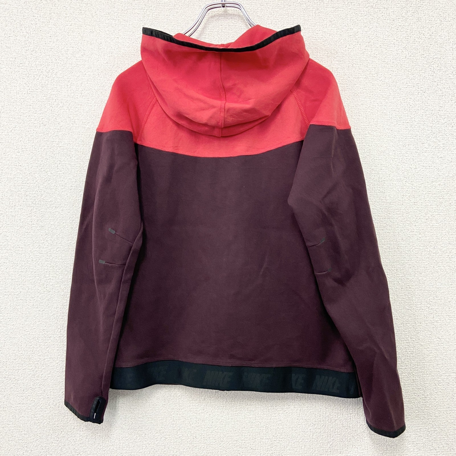 NIKE　ナイキ　フルジップスウェットパーカー　赤　レッド　ボルドー　Lサイズ