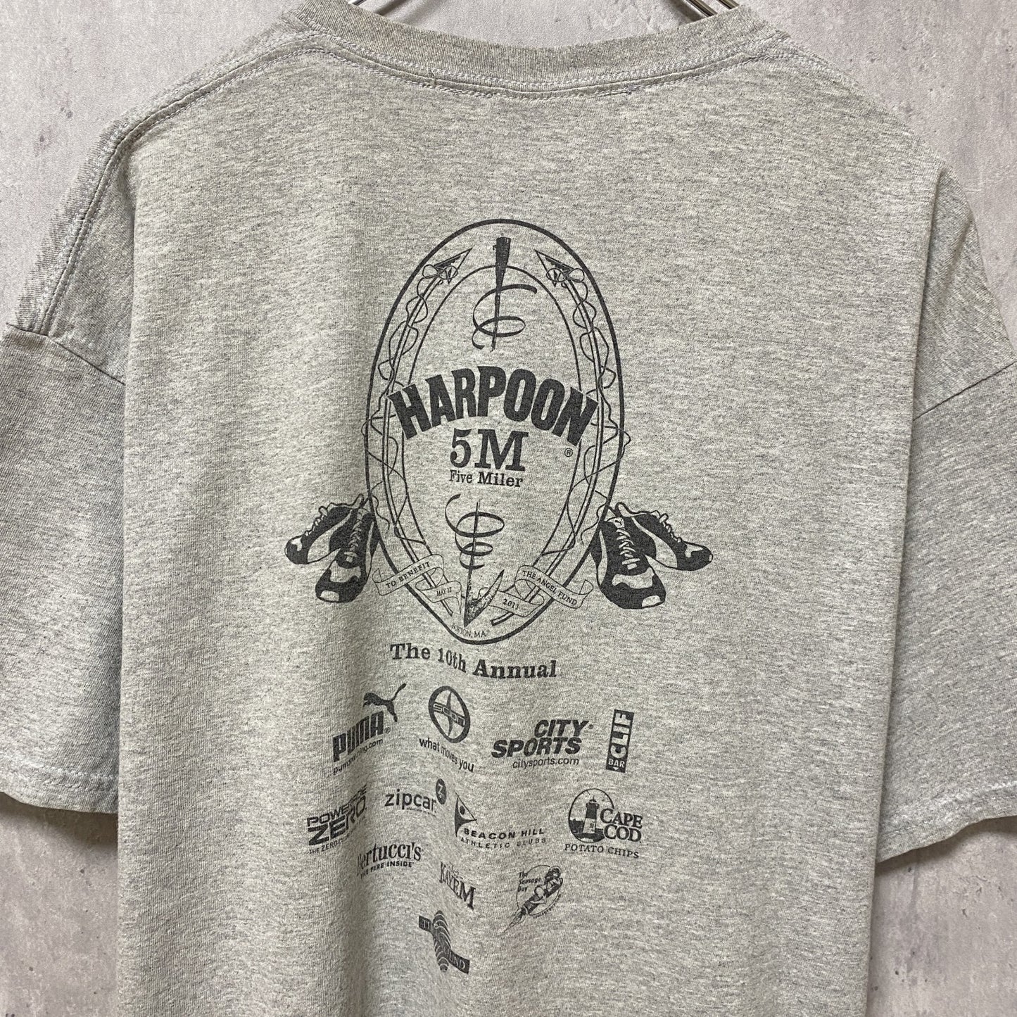 古着 used　PUMA　HARPOON　半袖プリントTシャツ　グレー　レトロ　デザイン　個性的　クルーネック　春夏服　メンズ