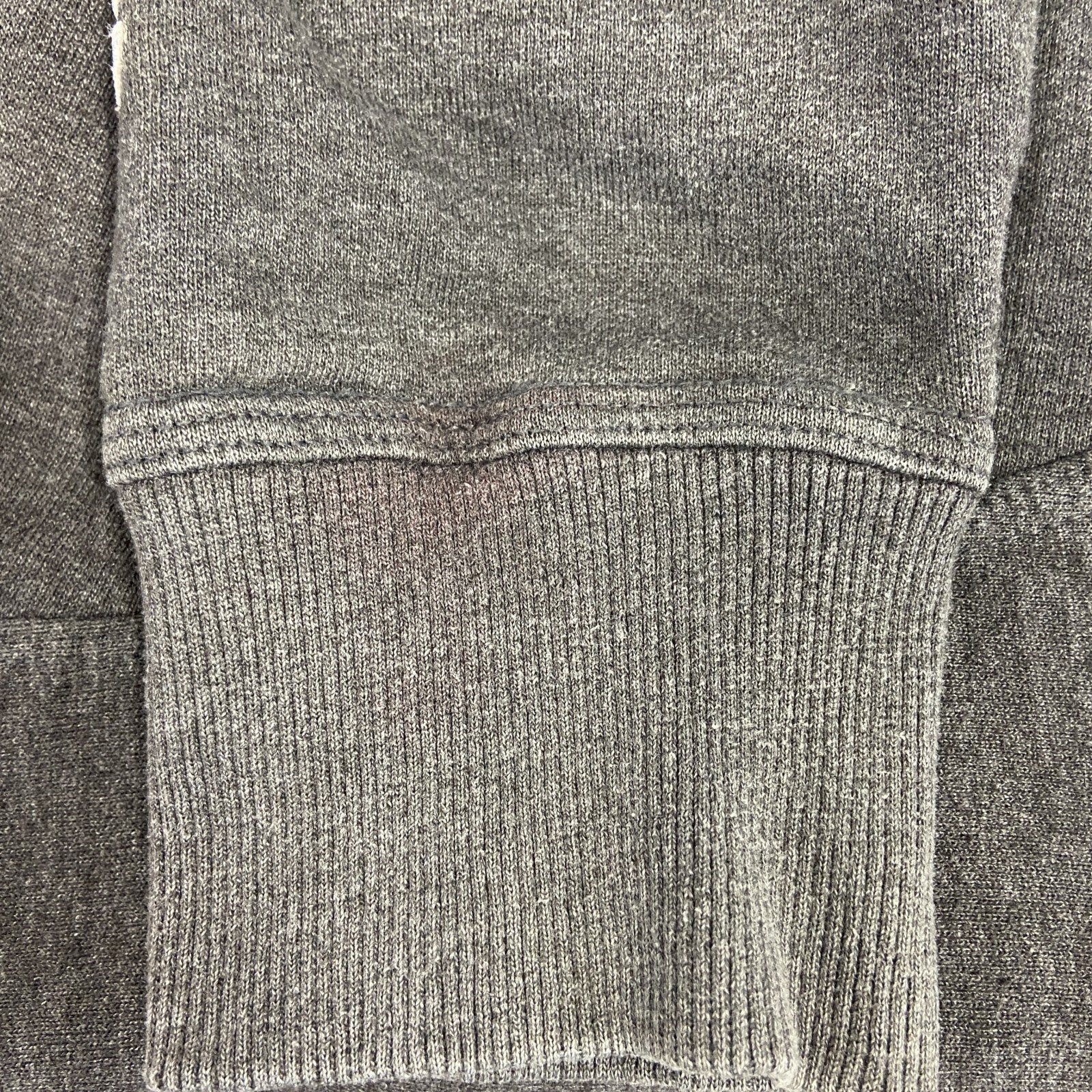 champion　チャンピオン　スウェットパーカー/フーディー　ロゴプリント　グレー　Lサイズ