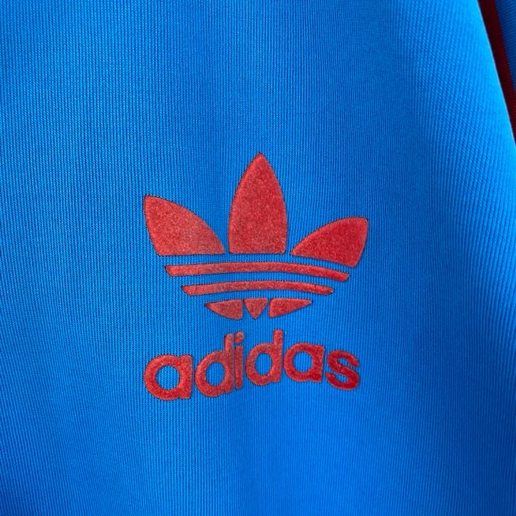 古着 used　adidas　アディダス　デカロゴジャージパーカー　トラックジャケット　フーディ　袖ライン　青　XLサイズ