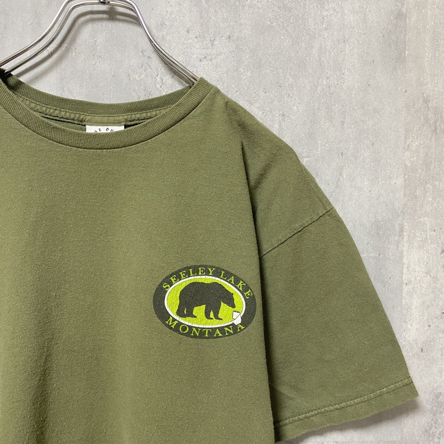 古着 used　THE DUCK COMPANY　半袖アニマル柄プリントTシャツ　カーキ　熊　バックプリント　レトロデザイン