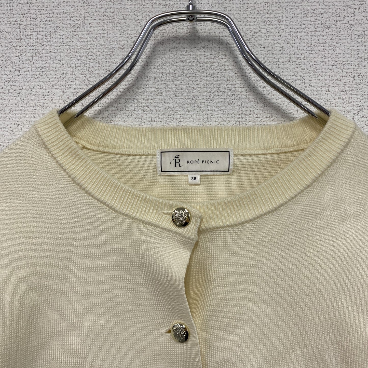 ROPE' PICNIC　ロペピクニック　ミラノリブ金ボタンニットカーディガン　アイボリー　38サイズ