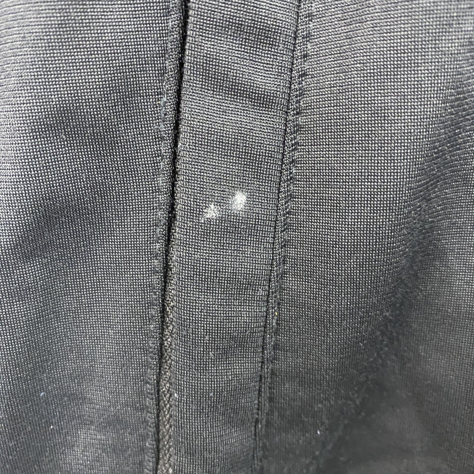 古着 used　NIKE　ナイキ　長袖ワンポイント刺繍ジャージ　フルジップトラックジャケット　ハイネック　黒　ブラック　Mサイズ